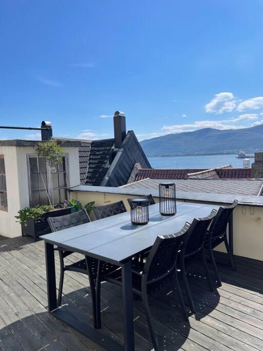Appartement Beautiful Fjord View, High Standard, Fully Equipped à Ålesund Extérieur photo
